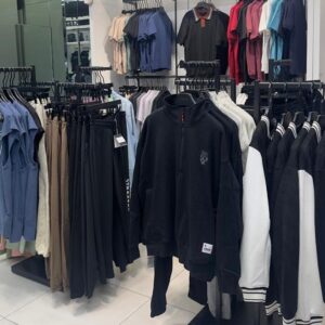 Street 82